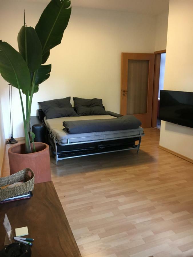 Ferienwohnung Mit Terasse オーバーハウゼン エクステリア 写真